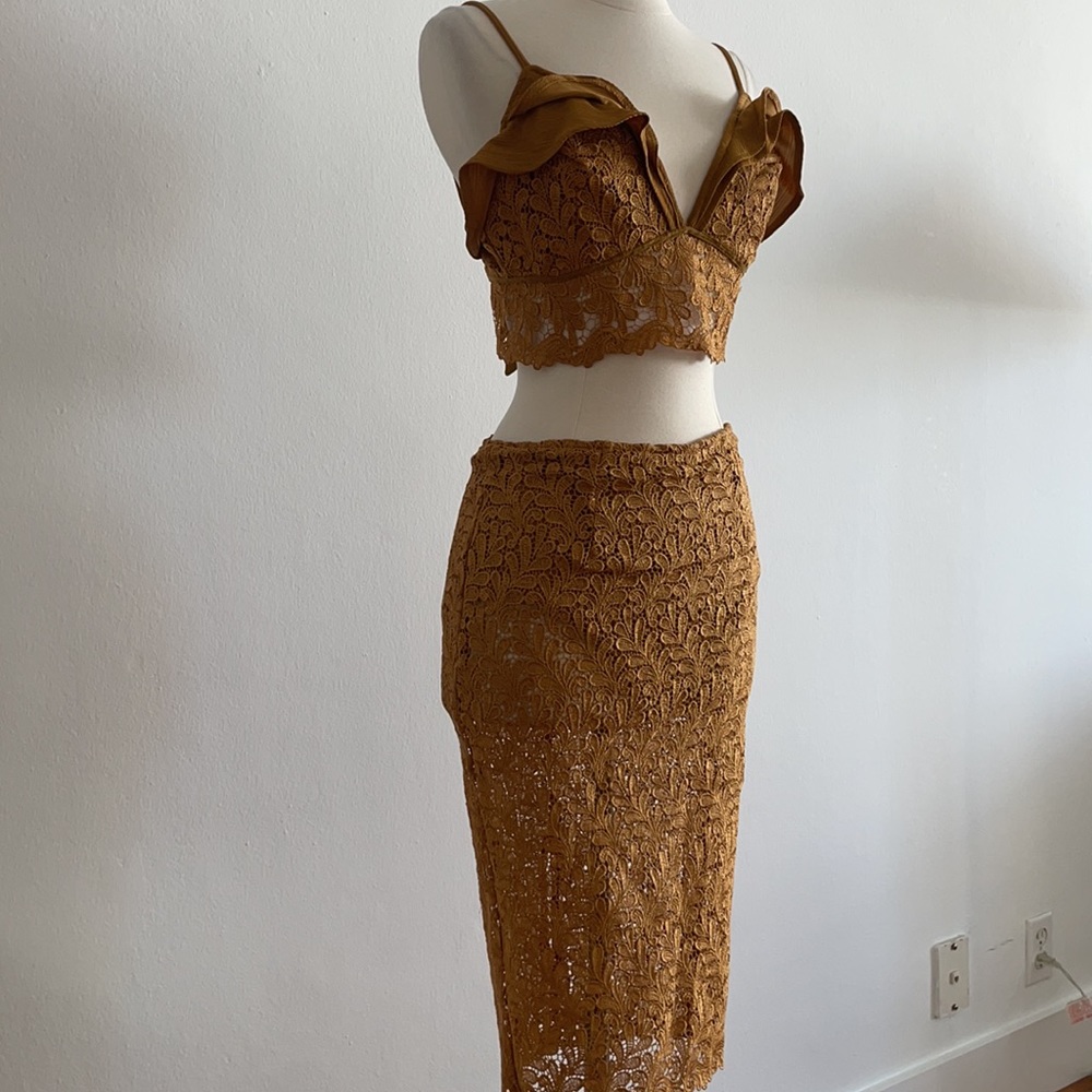 Two Piece Skirt Set - image 4